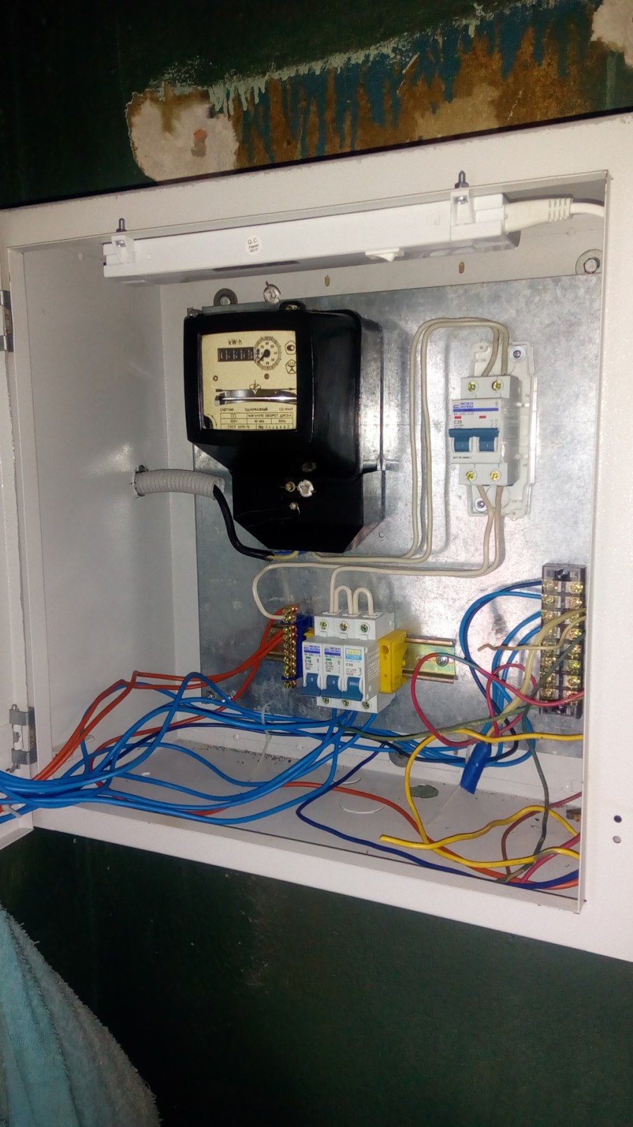 Щит учета электроэнергии 220в для гаража