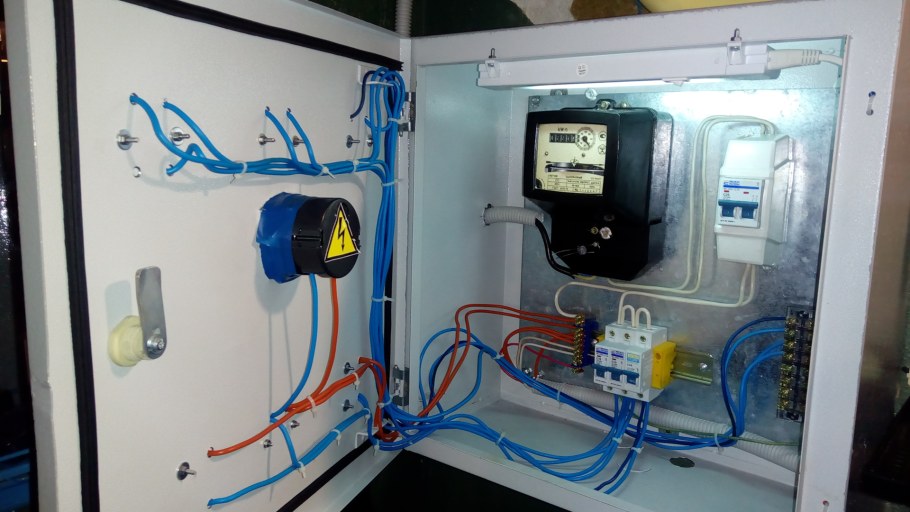 Щиток гаражный "щг40"