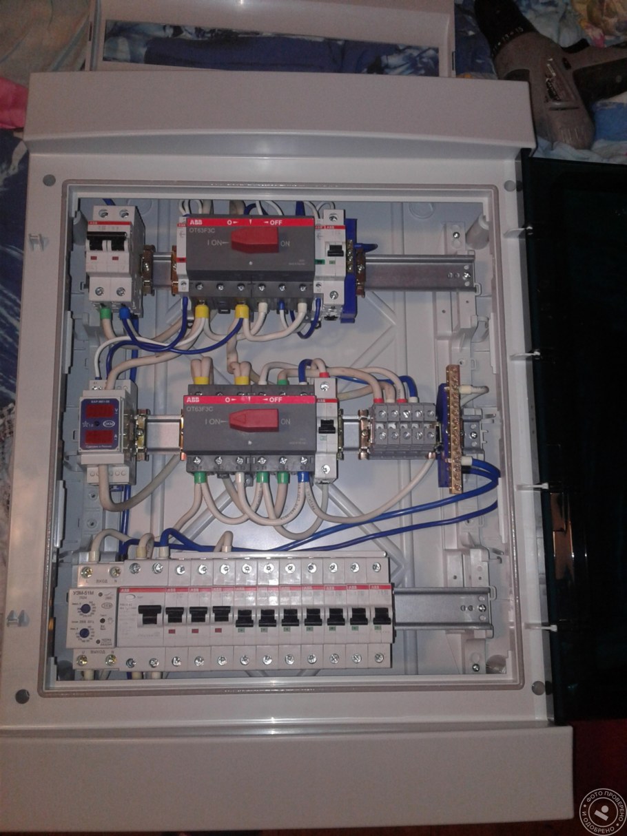 Монтаж щита учёта 220