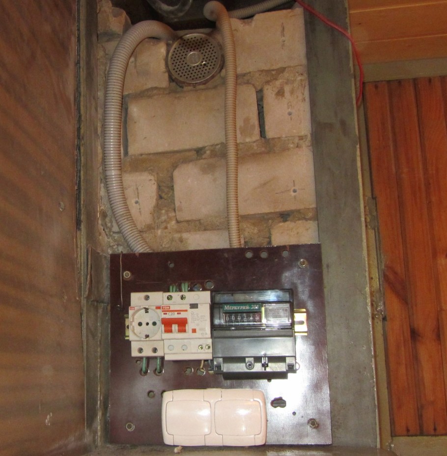 Распред щит в гараже на 380