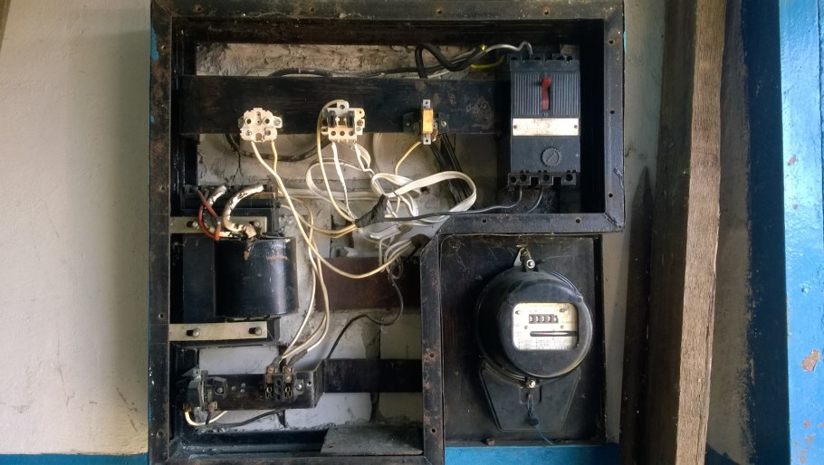 Электрощиток щт 2-2 с трансформатором СССР для гаража