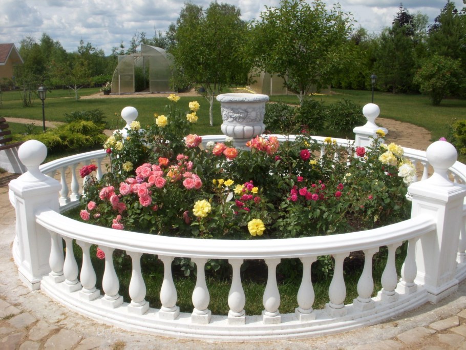 Красивые клумбы