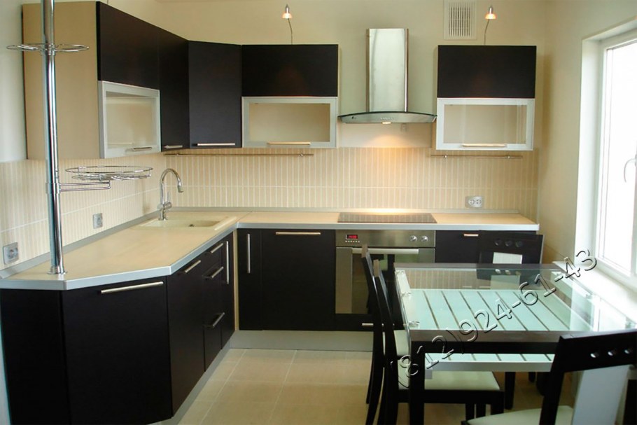 Кухонный гарнитур г образный