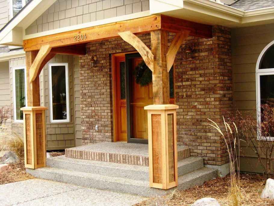 Красивое крыльцо к дому