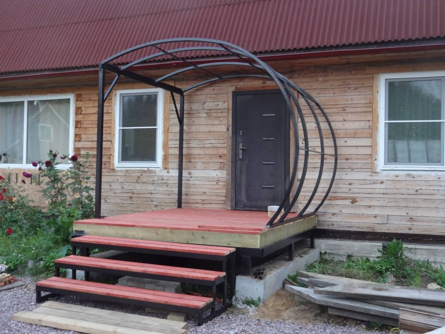Крыльцо из поликарбоната