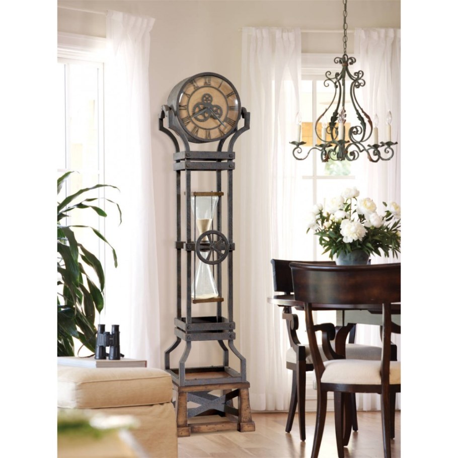 Howard Miller напольные часы с резьбой