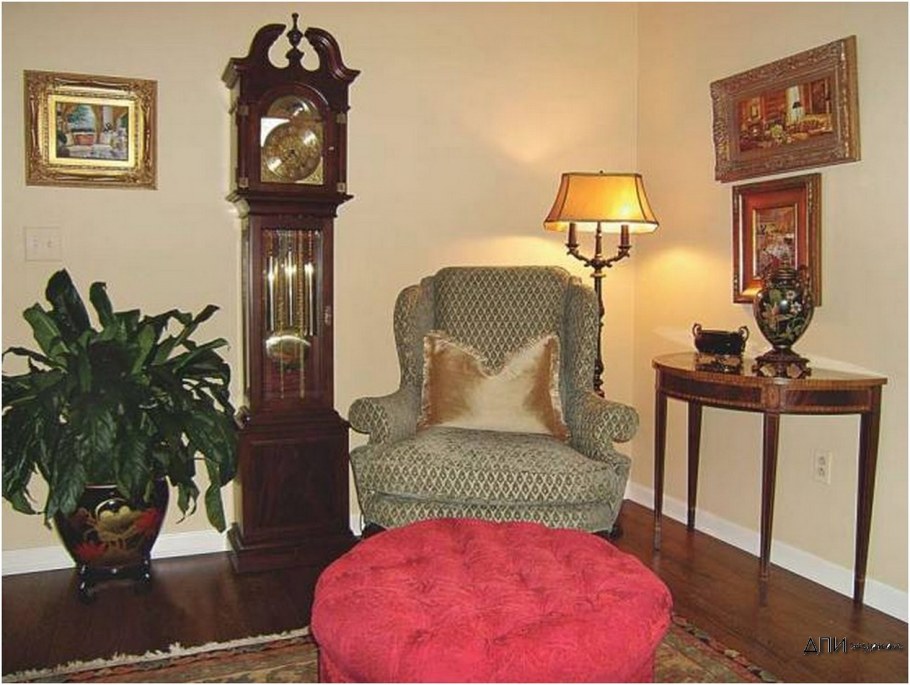 Интерьерные часы напольные