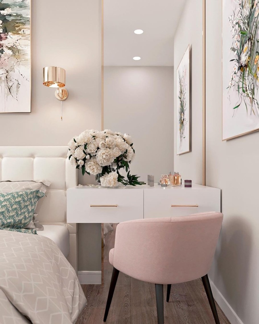 Спальня в пудровых тонах