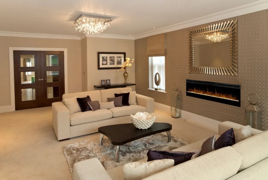 Гостиная с бежевыми стенами