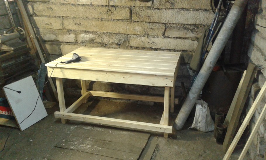 Стол верстак универсальный УСВ-М