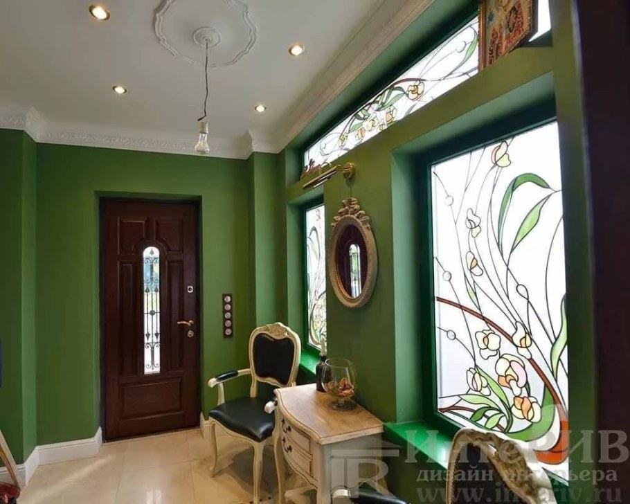 Зеленая прихожая