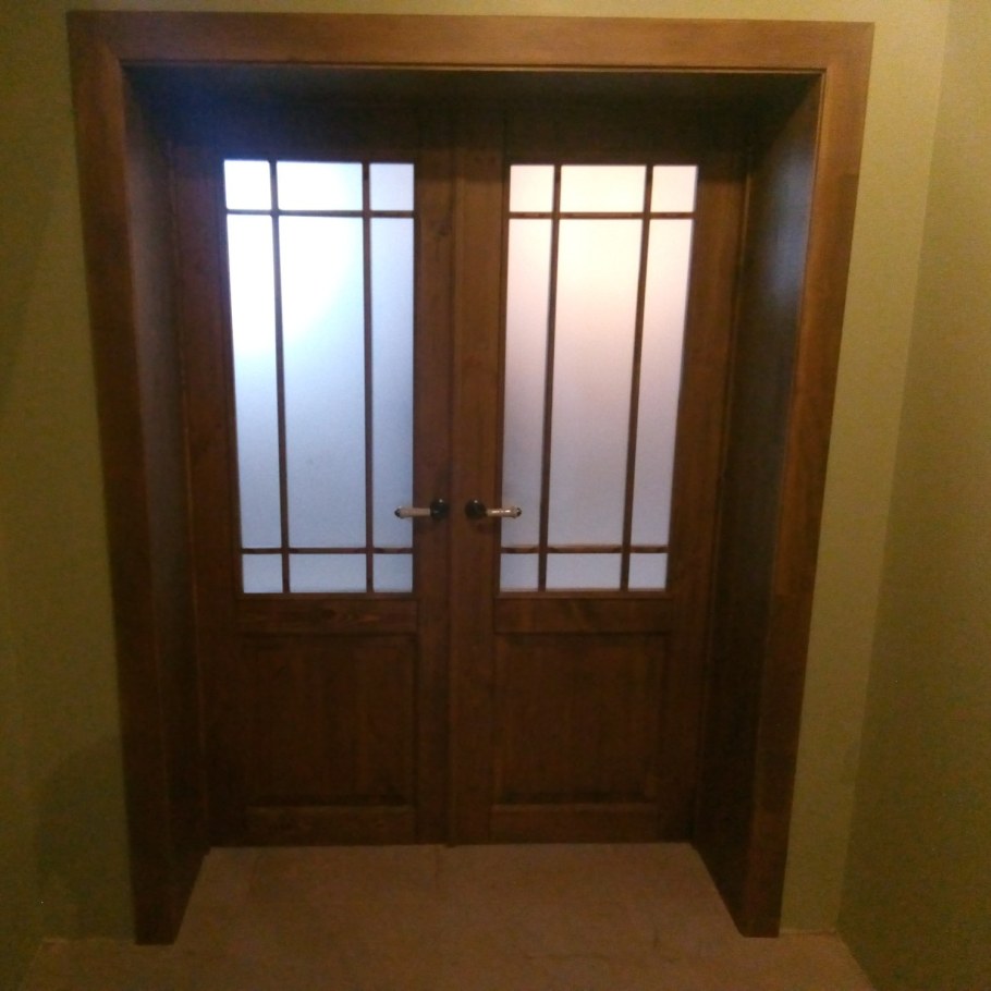 Двери с широкими доборами