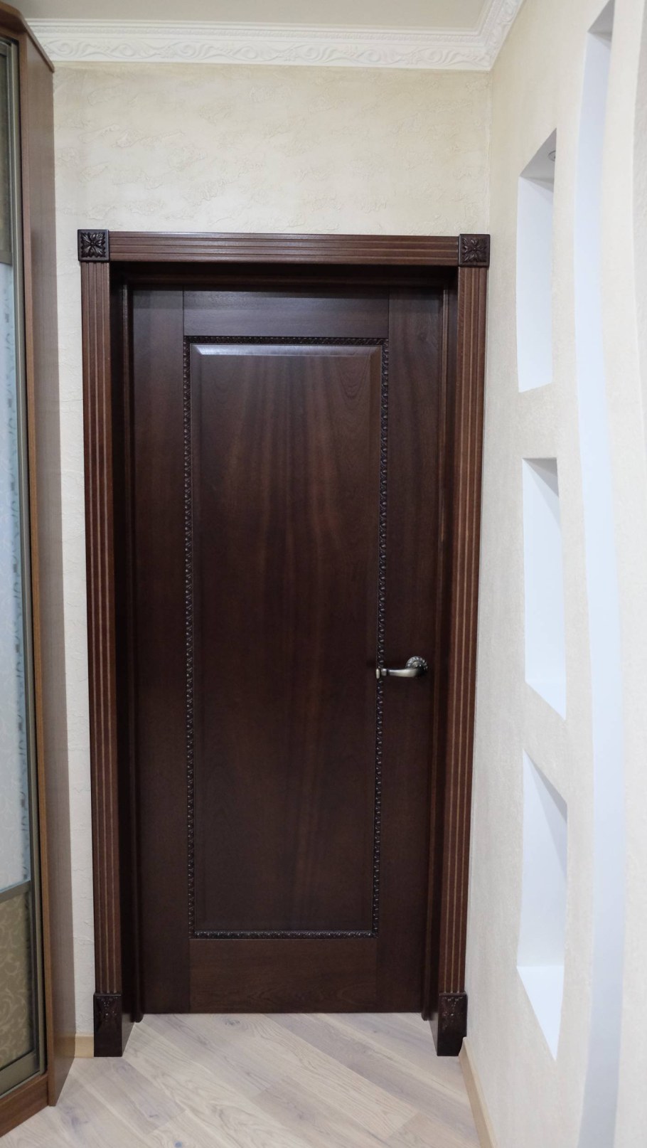 Доборы на входные двери