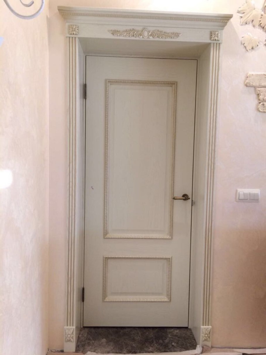 Багетные двери в интерьере