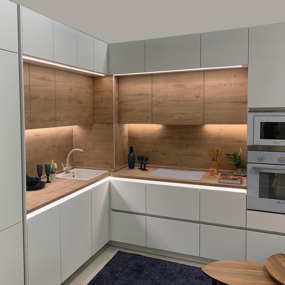 Кухня икеа с антресолями