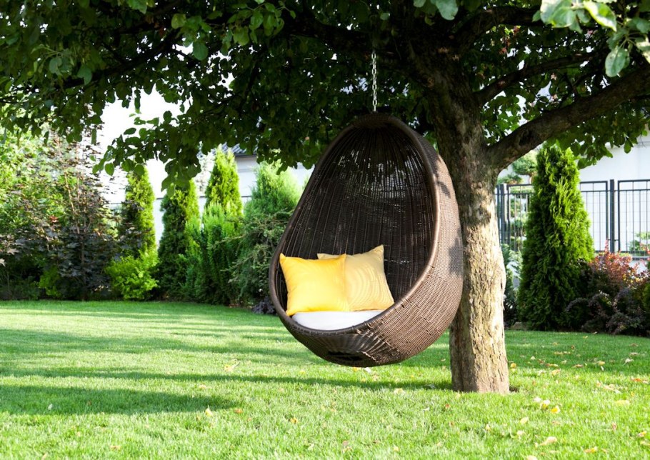 Садовое кресло кокон