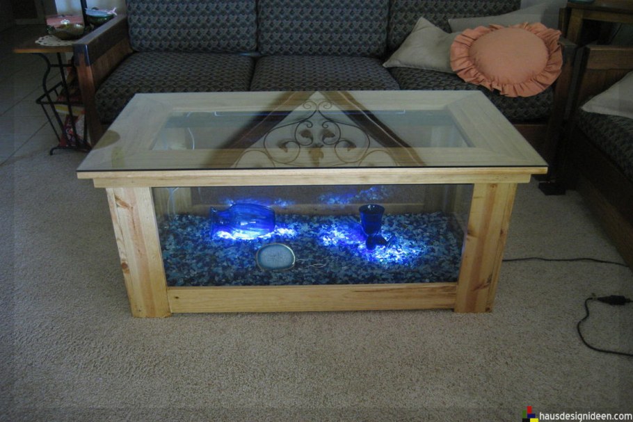 Журнальный столик под аквариум