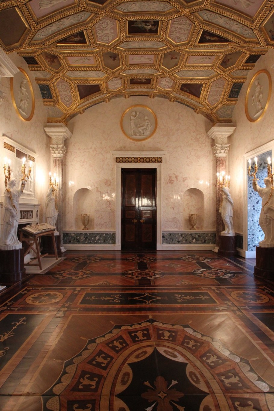 Агатовые комнаты в Царском селе