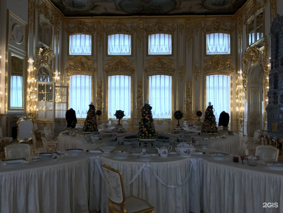 Тронный зал Екатерининского дворца в Царском селе