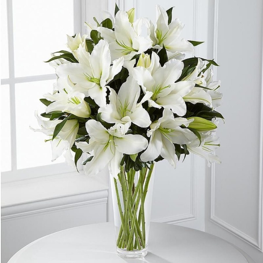 Лилия май Веддинг