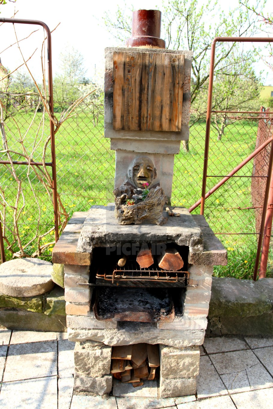 Уличная печь для дачи