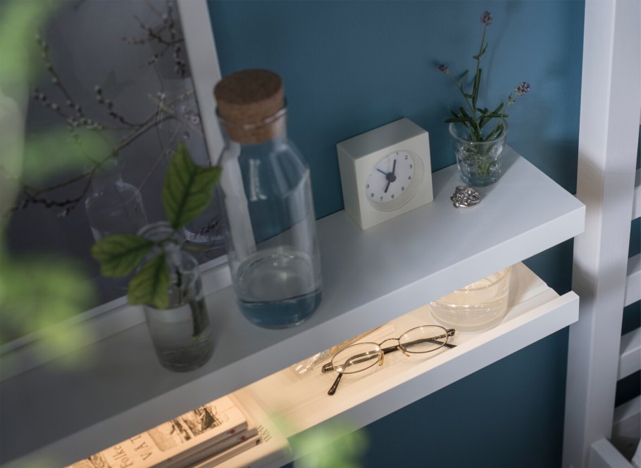 Полка икеа Mosslanda