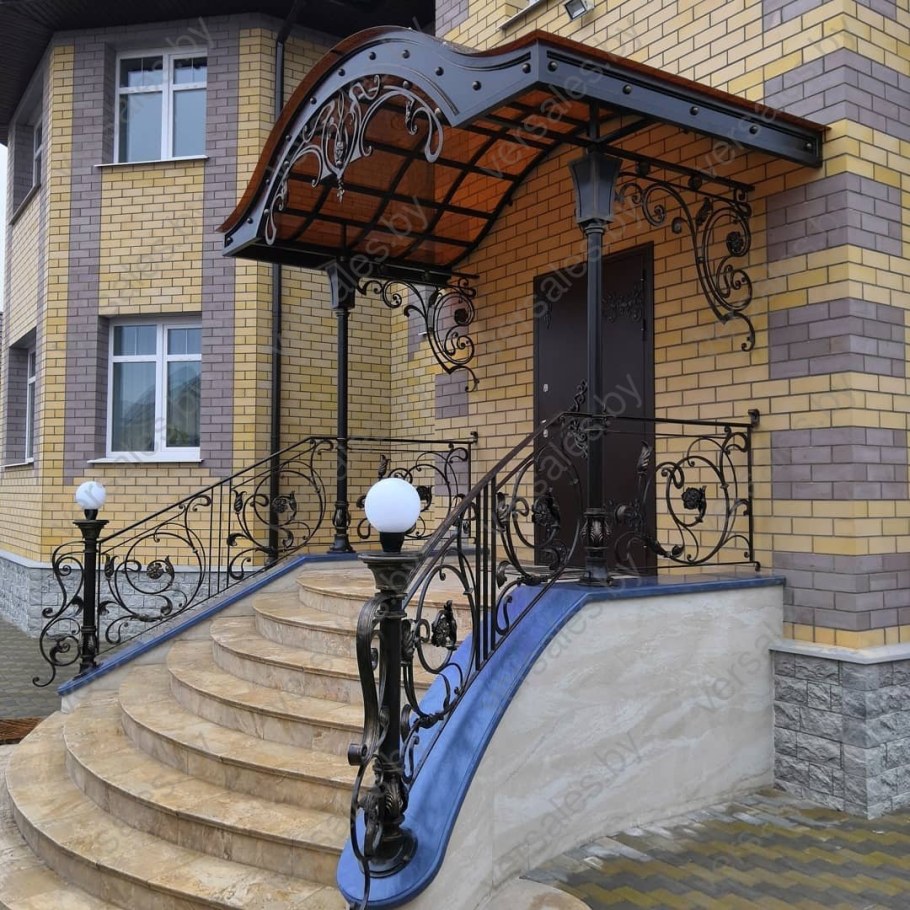 Козырек для крыльца