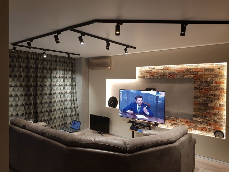 Трековые светильники в Интер