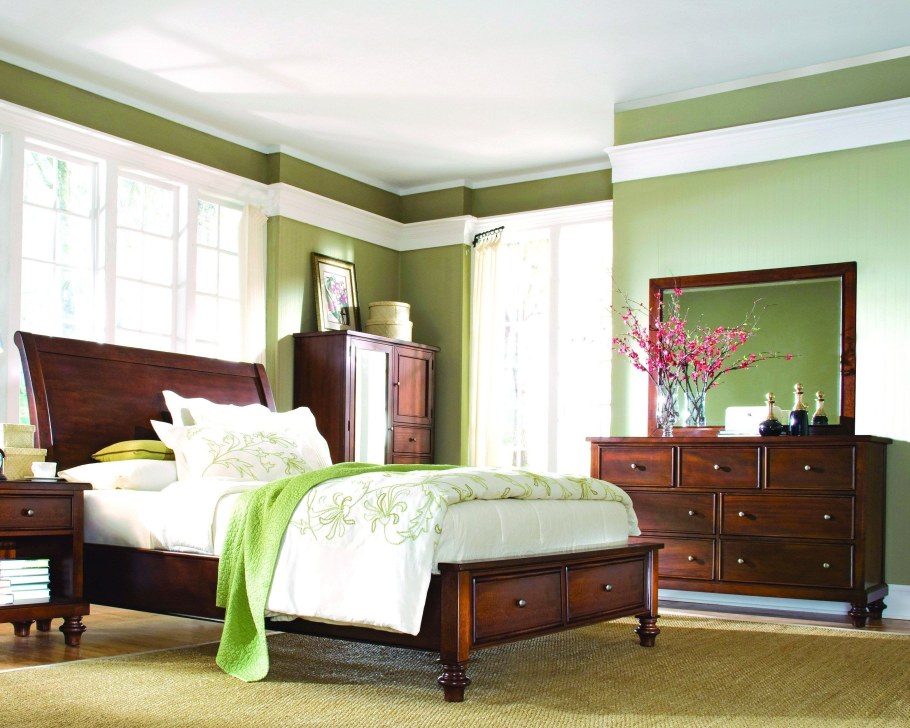 Спальня в фисташковом цвете