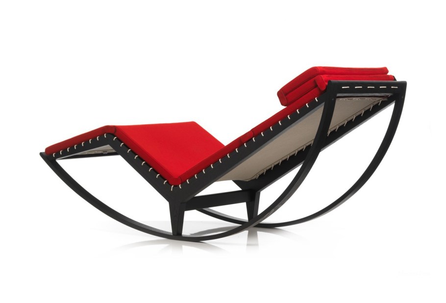 Кресло качалка Ле Корбюзье