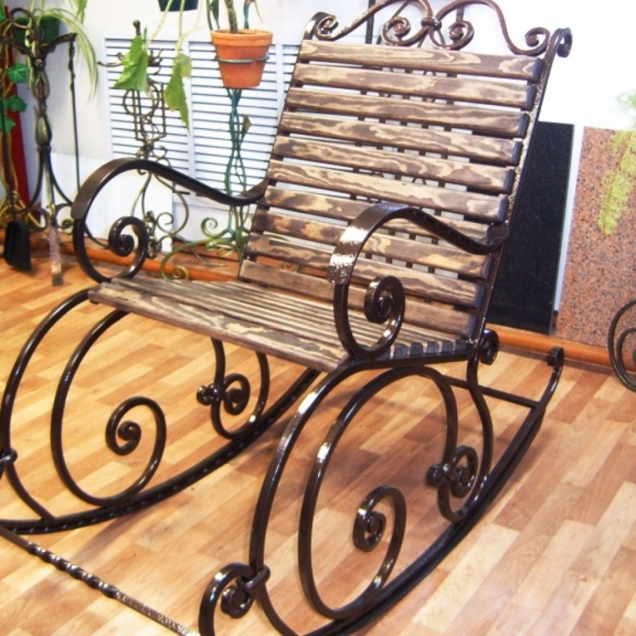 Кресло качалка холодная ковка