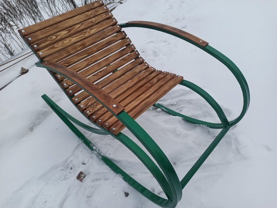 Стул качалка из профильной трубы