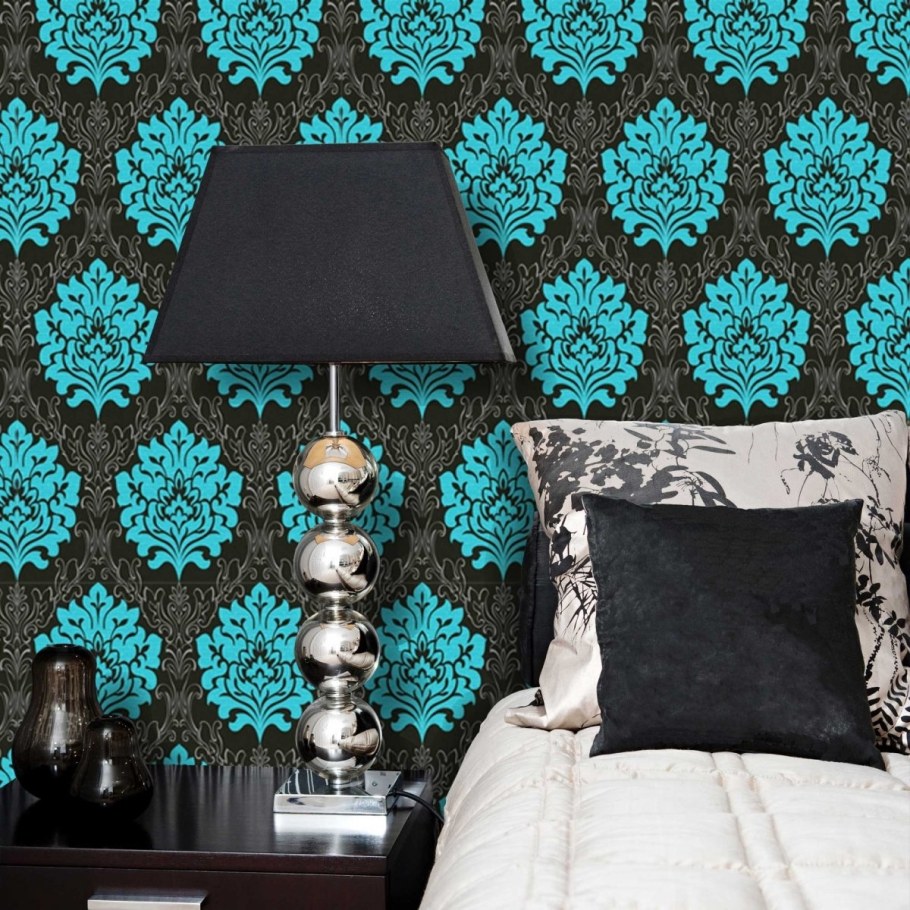 Бирюзовый и черный