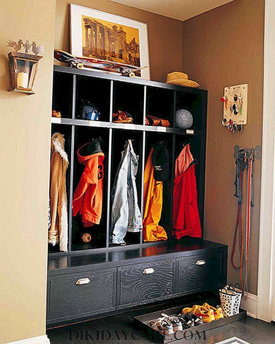 Шкаф в прихожую