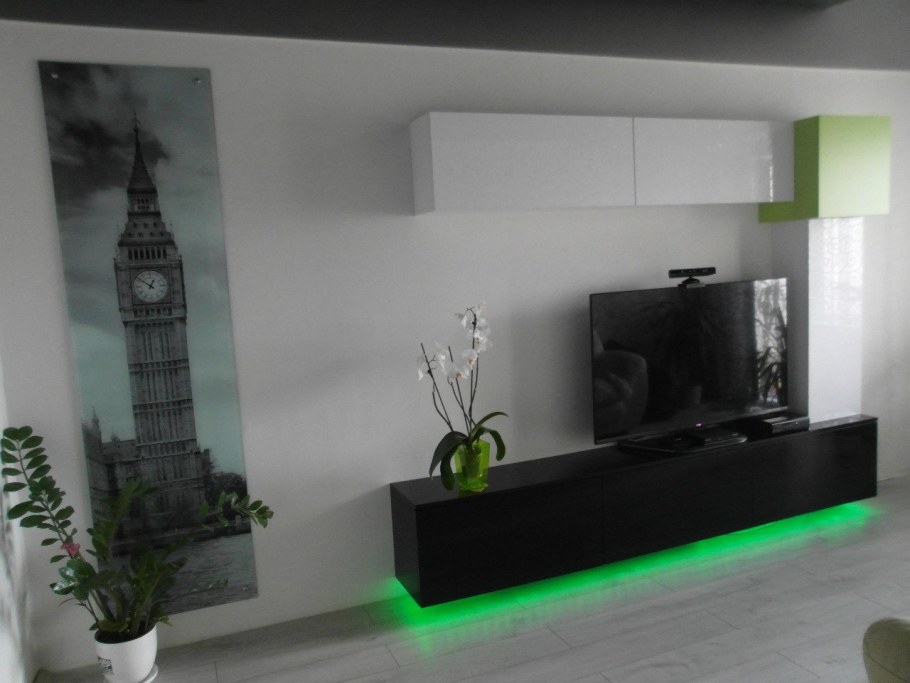Подсветка тумбы для телевизора