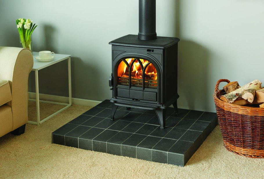 Печь-камин чугунная LK Pineto