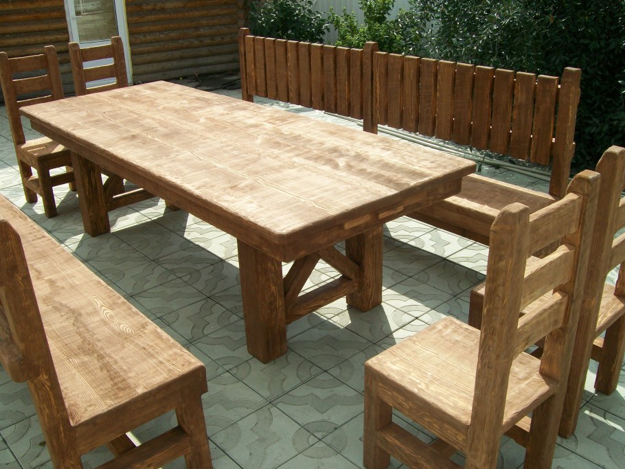 Стол садовый деревянный