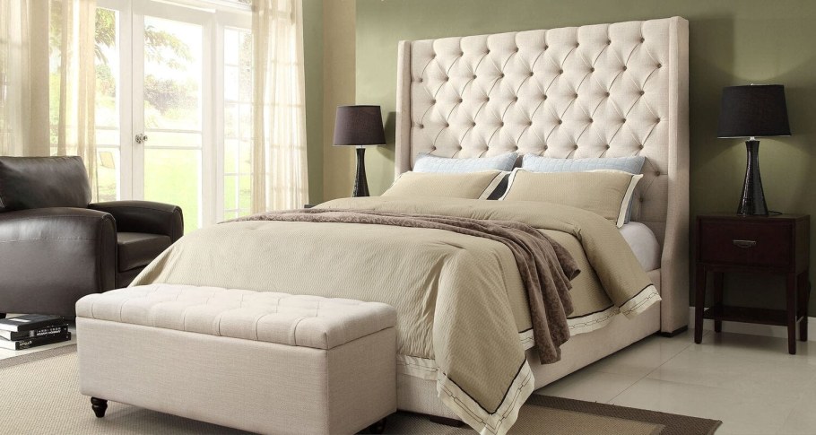 Покрывала для кровати с мягким изголовьем