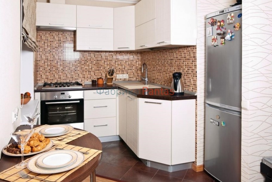 Кухни в маленьких квартирах