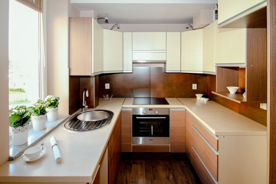 Планировка маленькой кухни