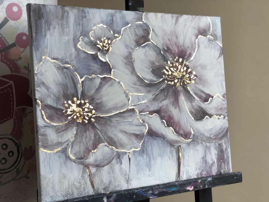 Пион акрилом с поталью