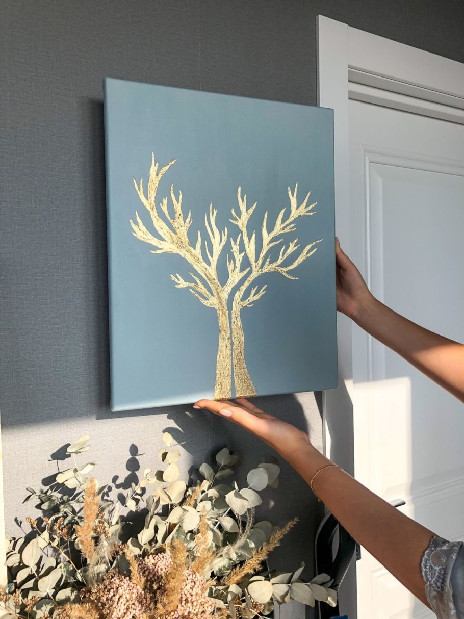 Дерево с поталью