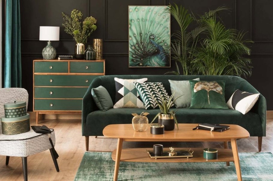 Темно зеленый интерьер