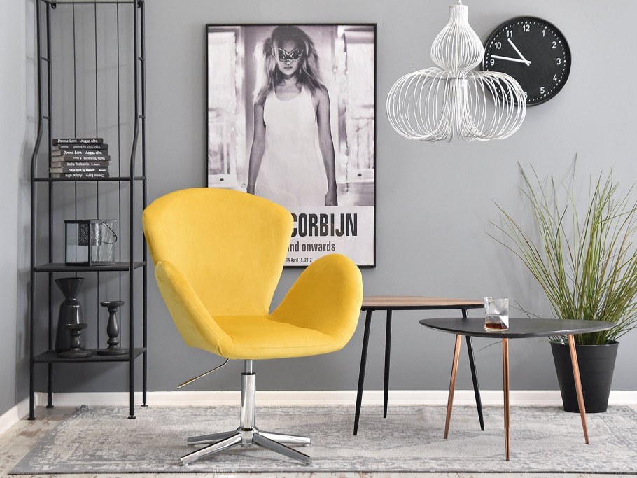 Ikea кресло желтое