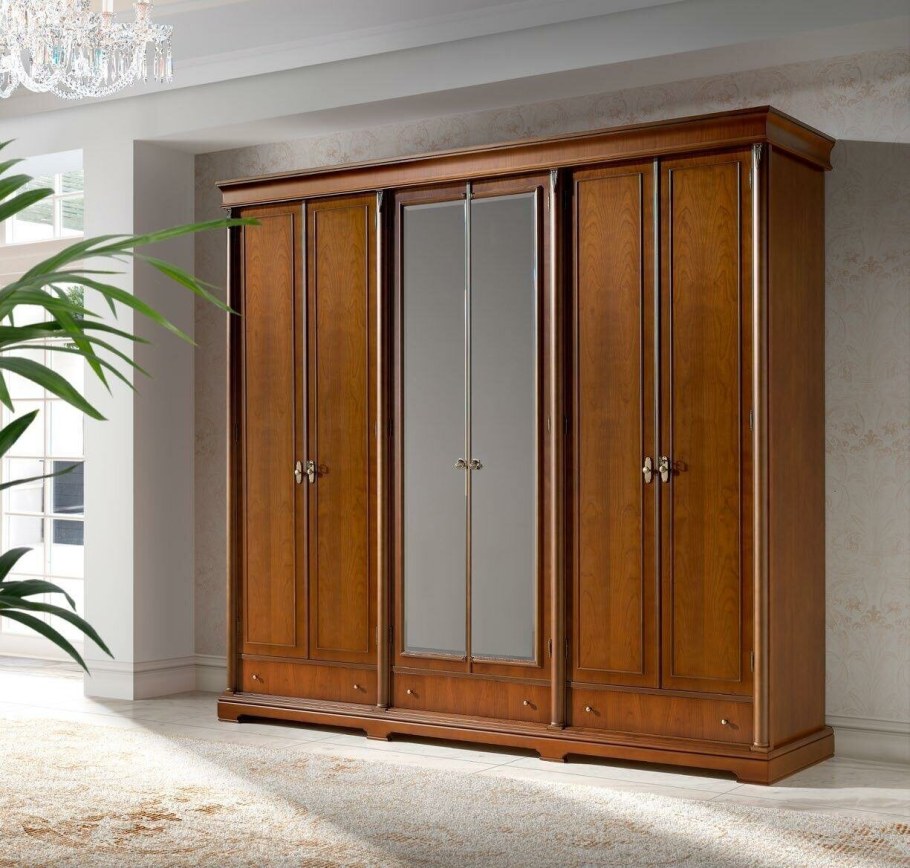 Шифоньер 6 дверный Шатура