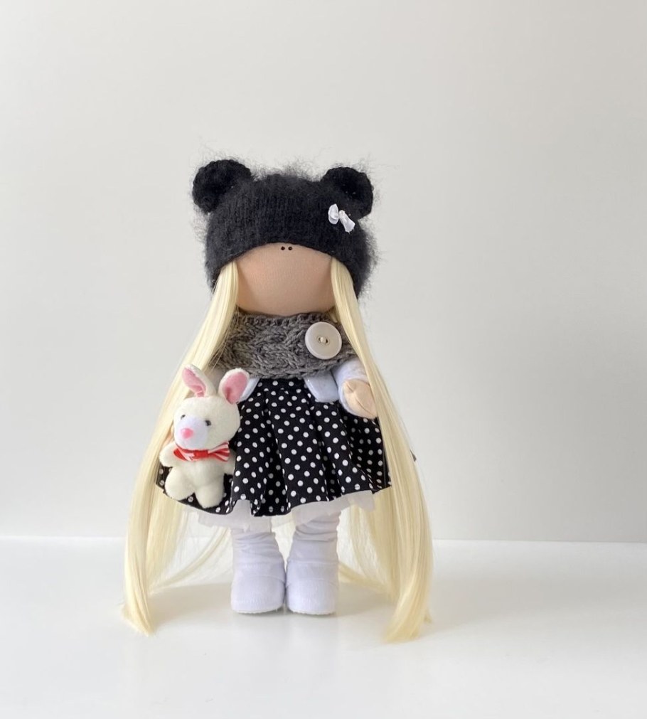 Текстильная кукла с мишкой