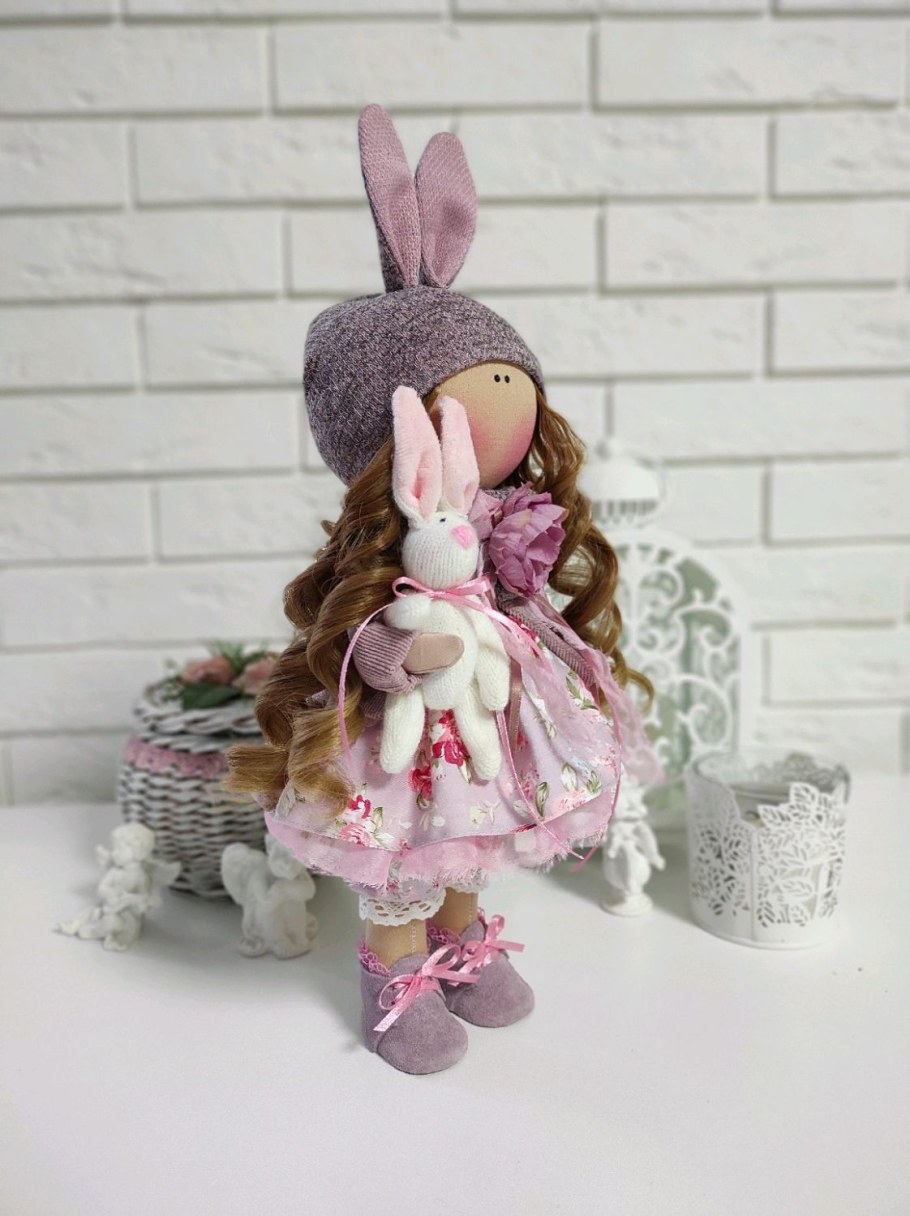 Девочка Зайка