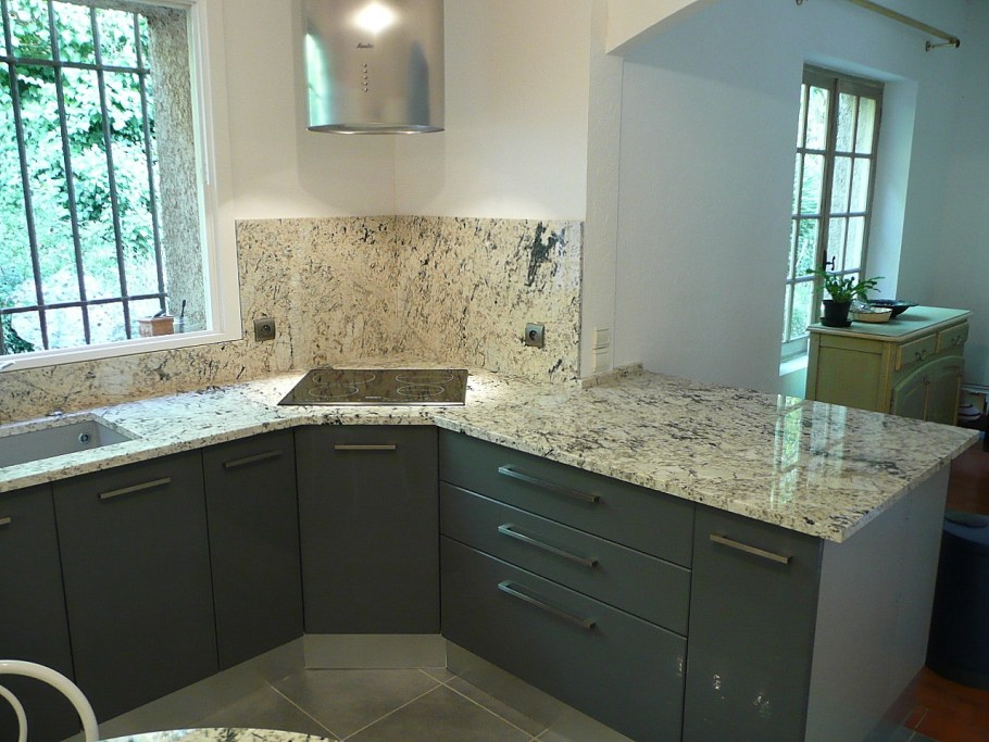 Столешница для кухни мрамор