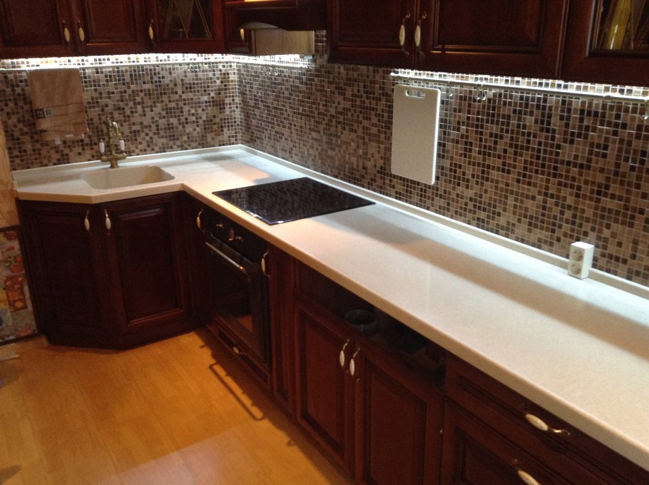 Столешница из камня для кухни