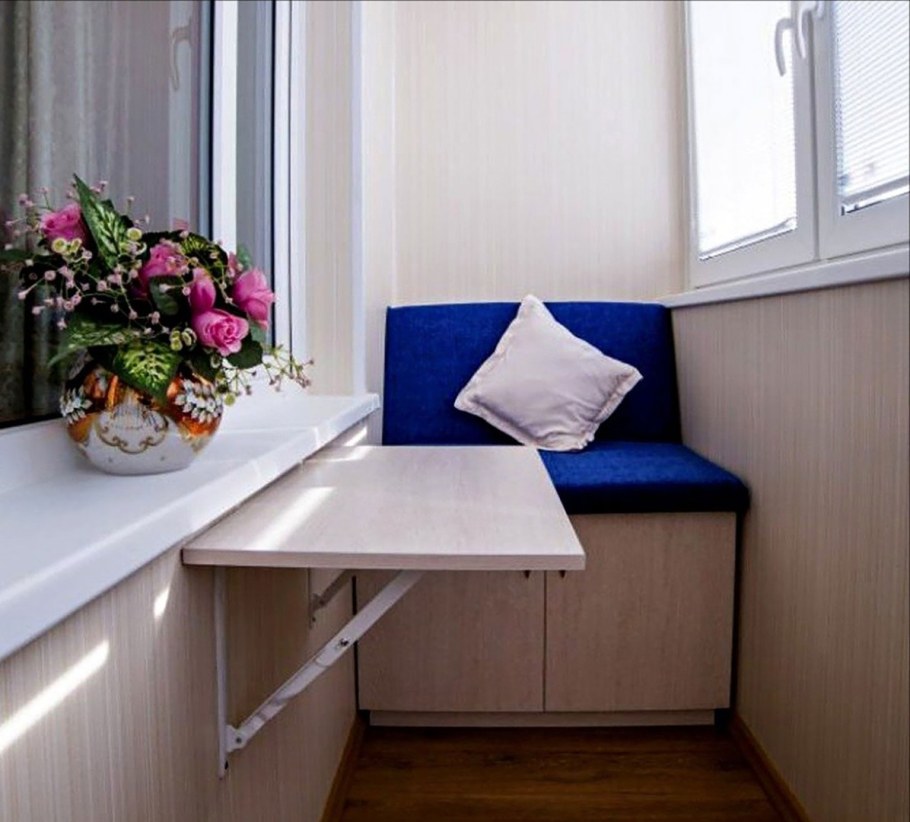 Диван на балкон